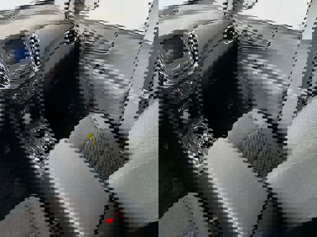 Used 2024 Chevrolet Equinox LT image 14