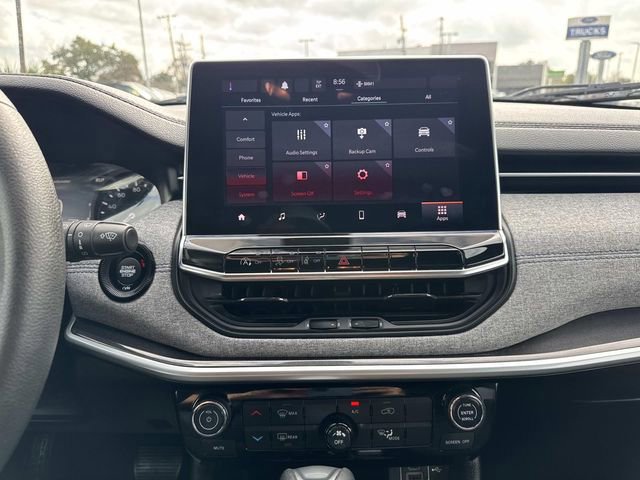 Used 2023 Jeep Compass Sport image 24