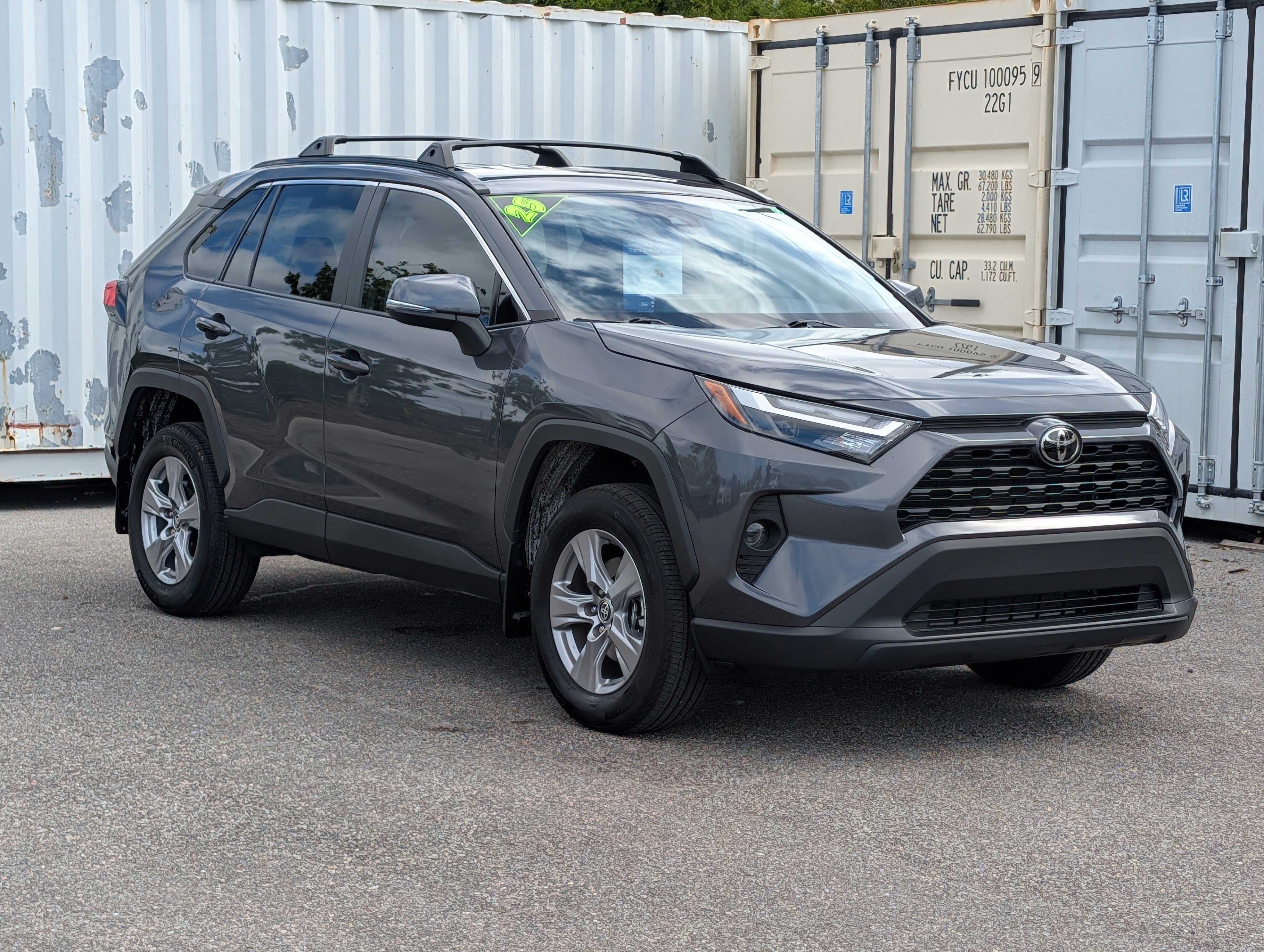 Used 2025 Toyota RAV4 XLE video 2