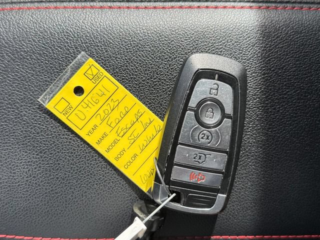 Certified 2023 Ford Escape ST-Line w/ Tech Pack #1 AWD/4WD image 16