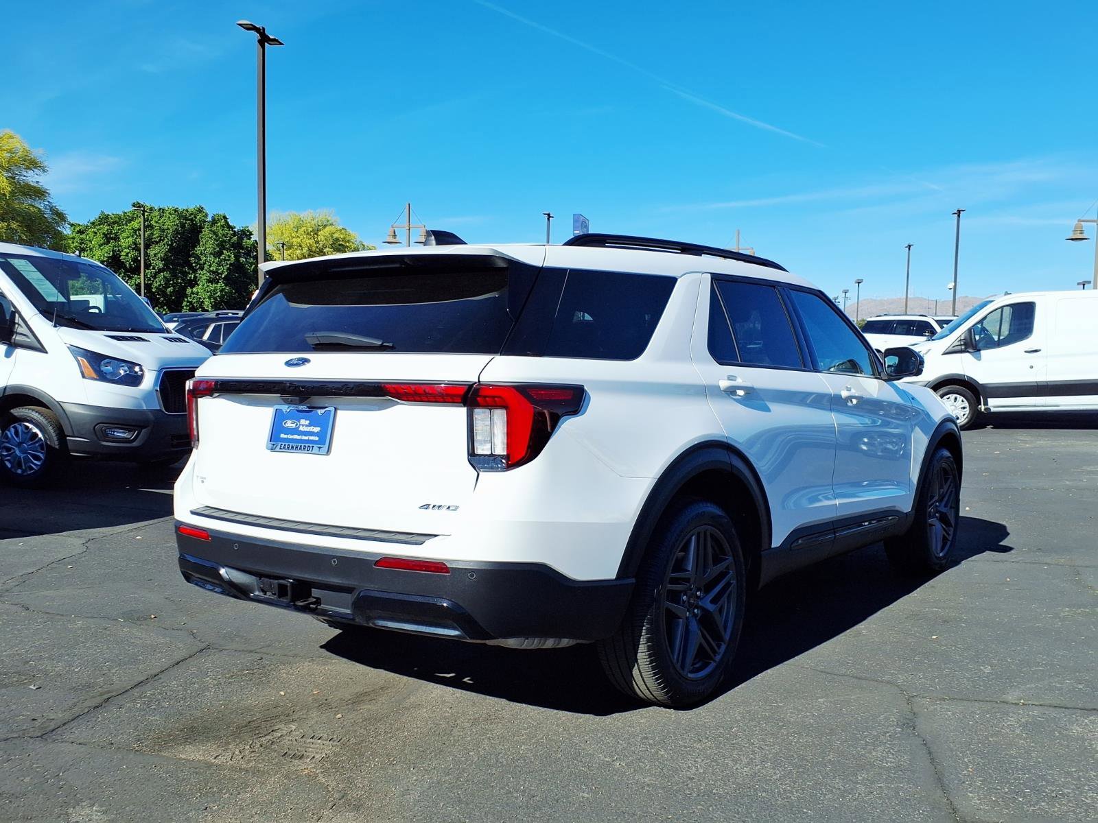 Certified 2025 Ford Explorer ST-Line w/ Premium Package AWD/4WD image 6