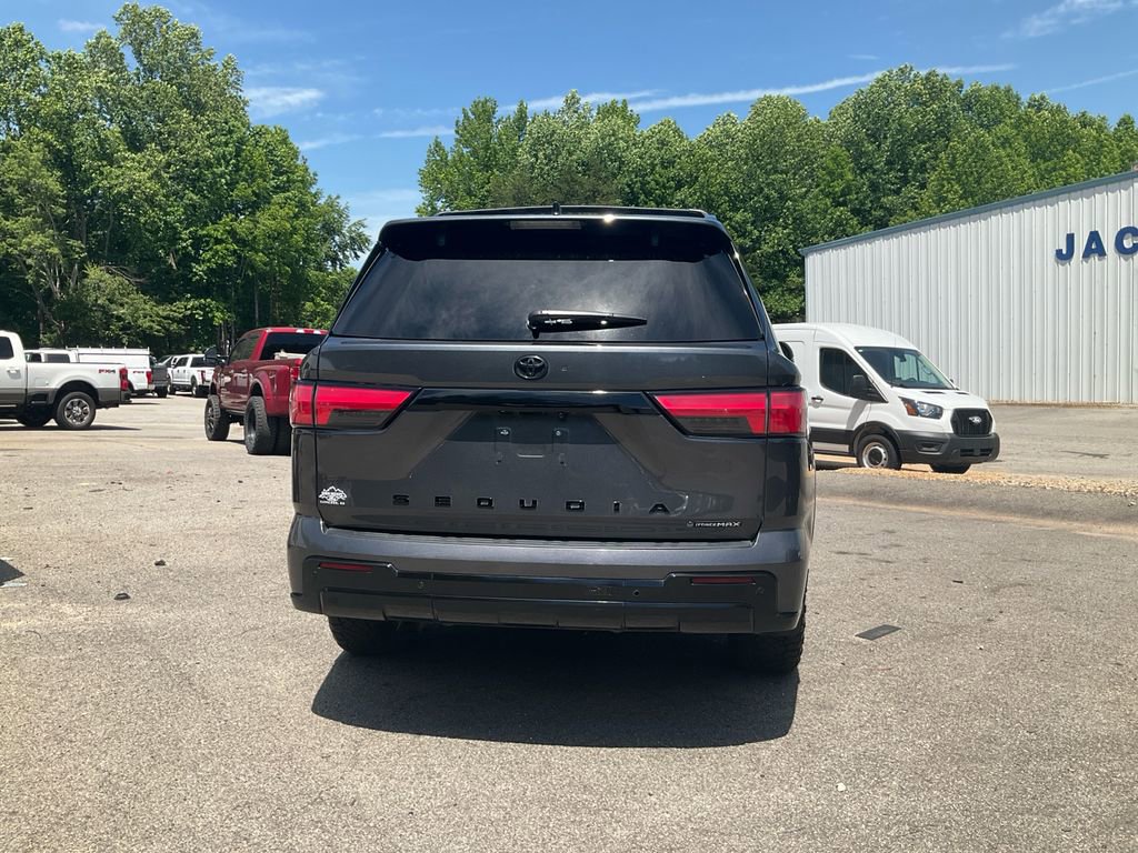 Used 2025 Toyota Sequoia Platinum AWD/4WD image 6