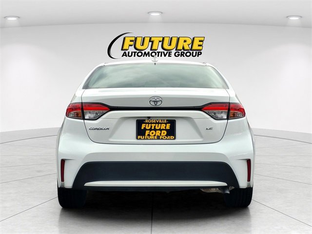 Used 2021 Toyota Corolla LE image 4