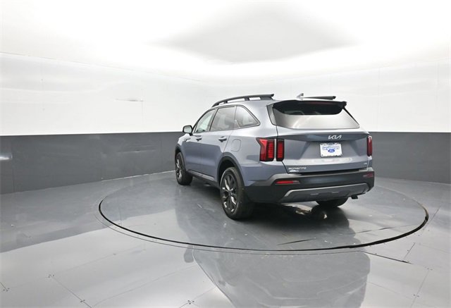 Used 2023 Kia Sorento X-Line EX image 5