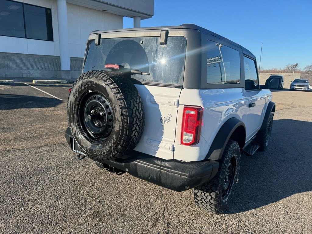 Certified 2023 Ford Bronco Black Diamond image 7