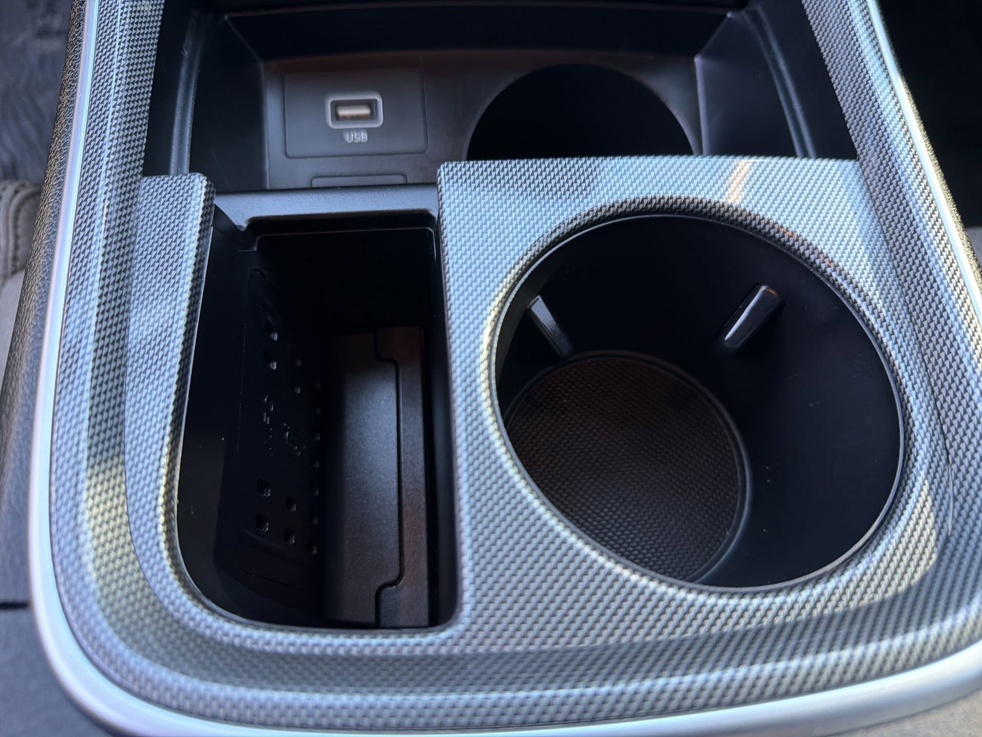 Used 2022 Hyundai Santa Fe SEL w/ Convenience Package image 16