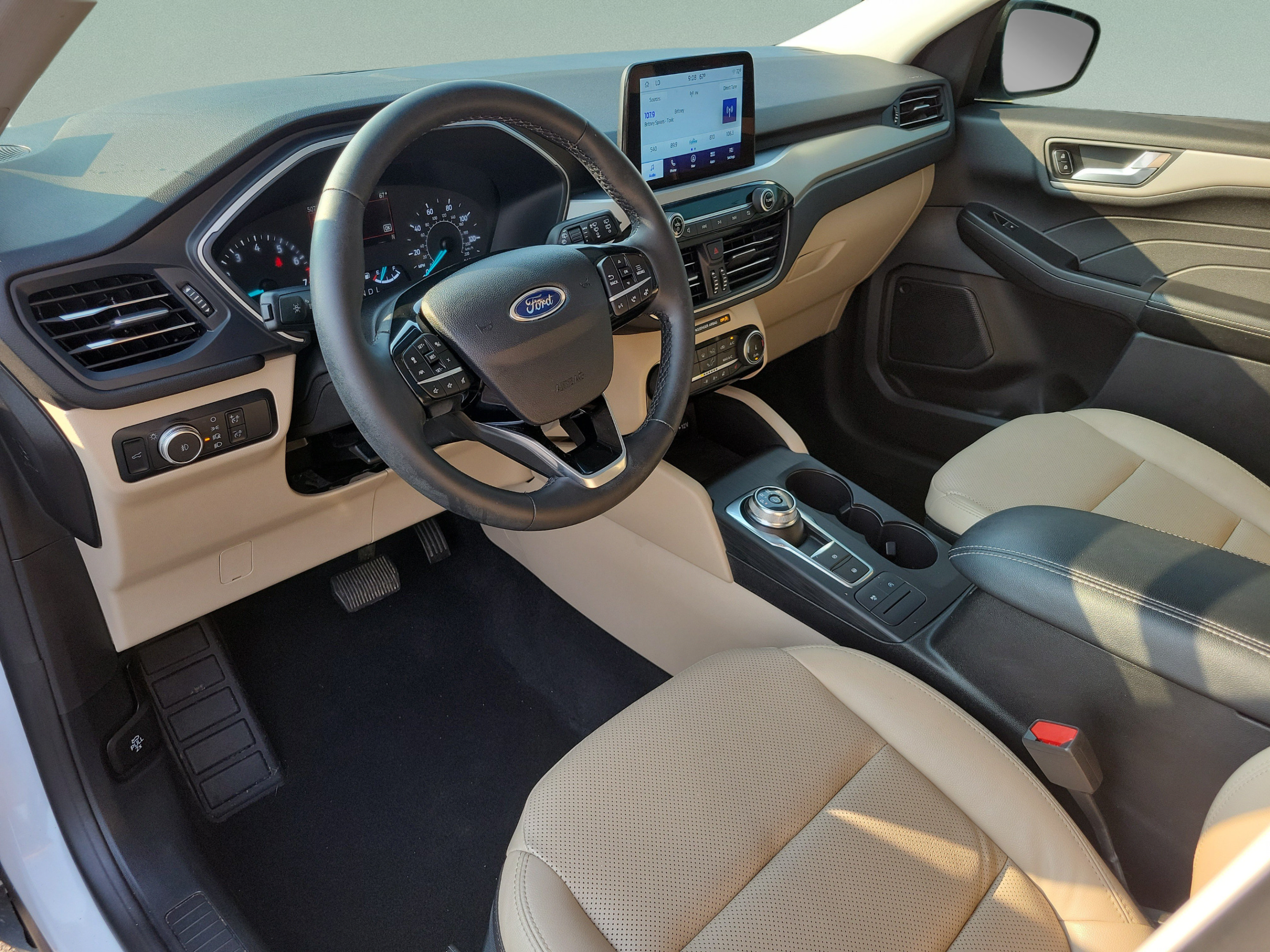 Certified 2022 Ford Escape SEL AWD/4WD image 16