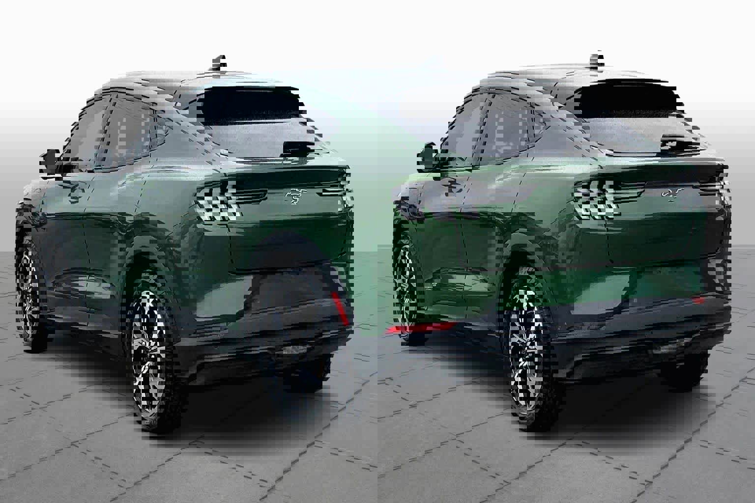 Certified 2024 Ford Mustang Mach-E Select w/ Comfort Package Lite image 11