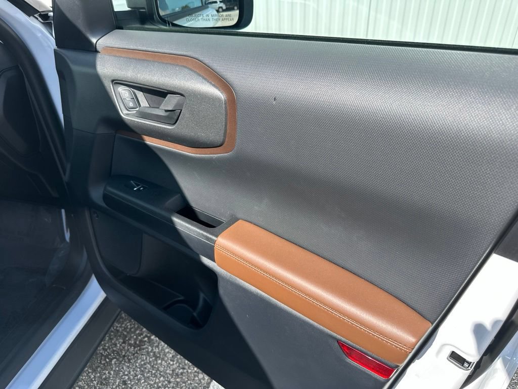 Certified 2025 Ford Bronco Sport Outer Banks w/ Outer Banks Tech Package+ AWD/4WD image 31