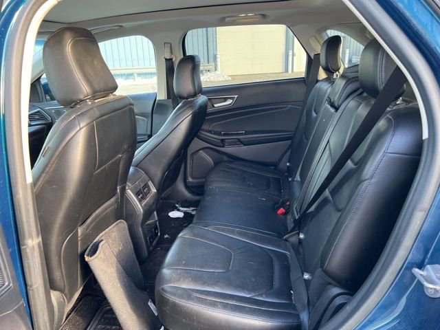Certified 2020 Ford Edge Titanium w/ Class II Trailer Tow Package image 3