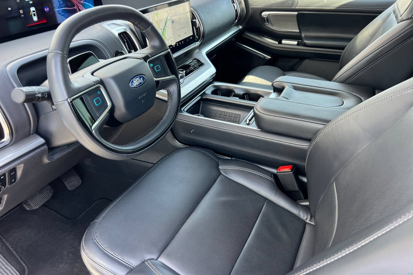 Certified 2025 Ford Expedition Max Platinum AWD/4WD image 11