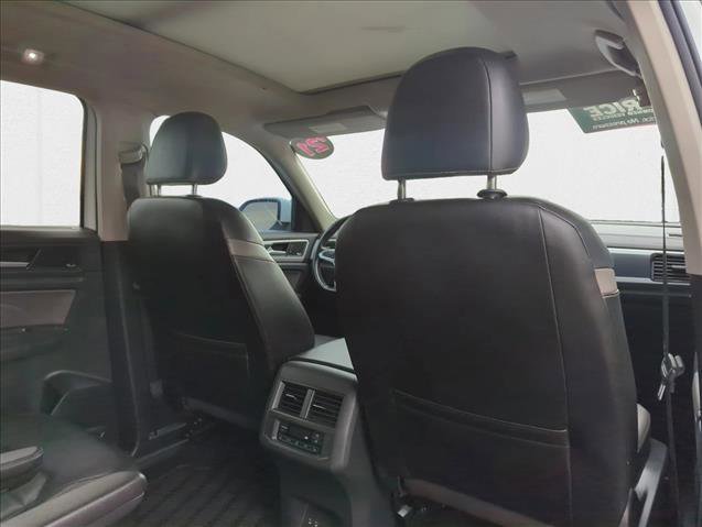 Used 2021 Volkswagen Atlas SEL Premium image 20