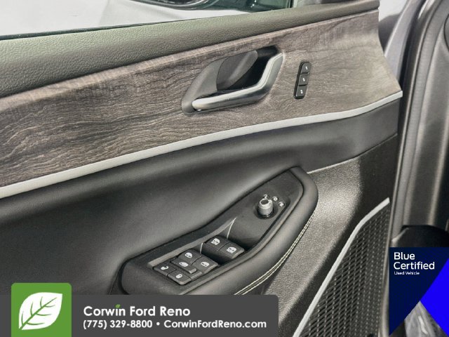Used 2023 Jeep Grand Cherokee 30th Anniversary AWD/4WD image 19