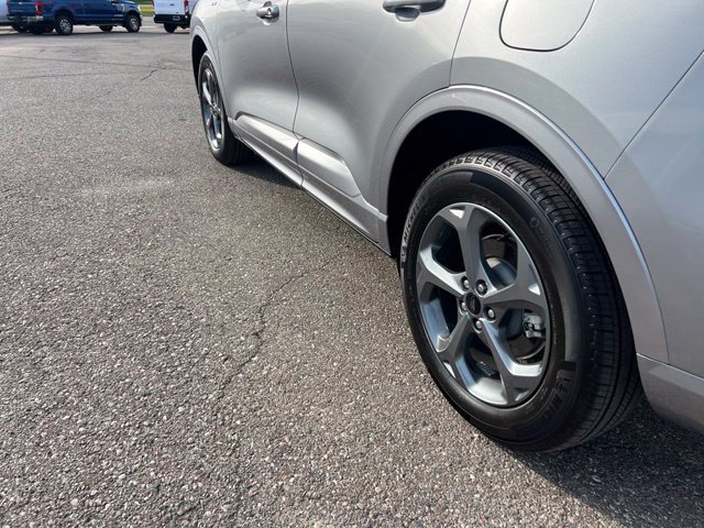 Certified 2024 Ford Escape ST-Line w/ Tech Pack #1 AWD/4WD image 24
