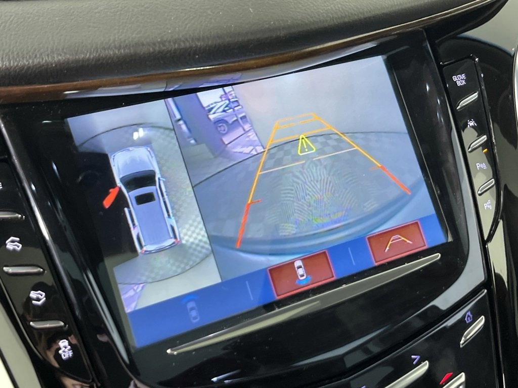 Used 2020 Cadillac Escalade Premium Luxury image 20