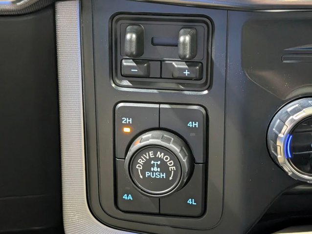 Certified 2022 Ford F150 Platinum w/ Equipment Group 701A High AWD/4WD image 7