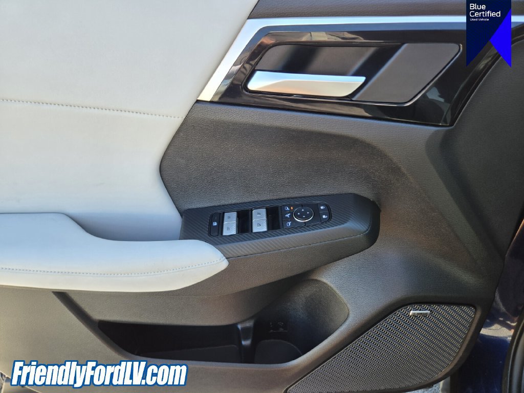 Used 2025 Mitsubishi Outlander SE FWD image 20
