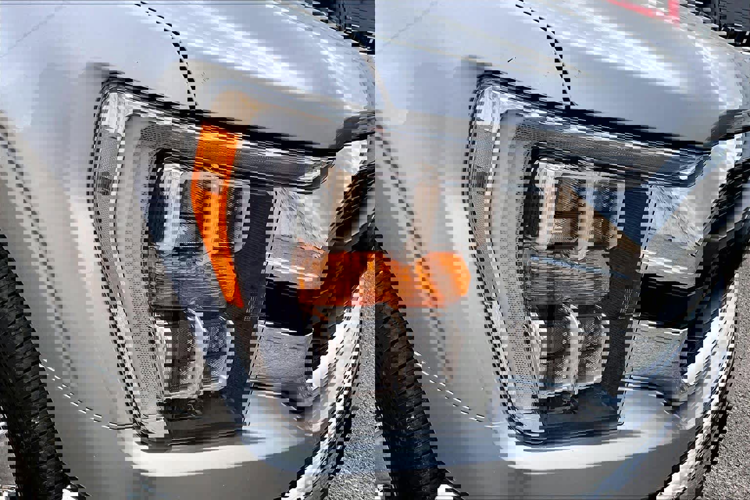 Certified 2022 Ford F150 XLT w/ Equipment Group 302A High image 27