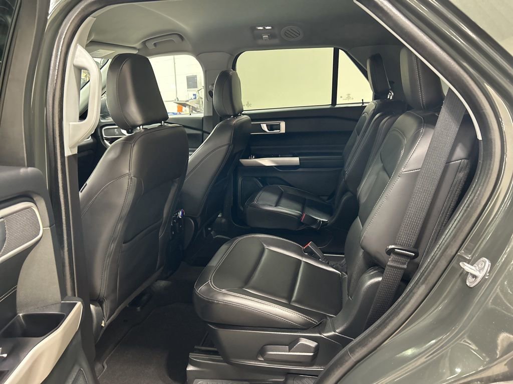 Certified 2023 Ford Explorer XLT w/ Equipment Group 202A AWD/4WD image 26