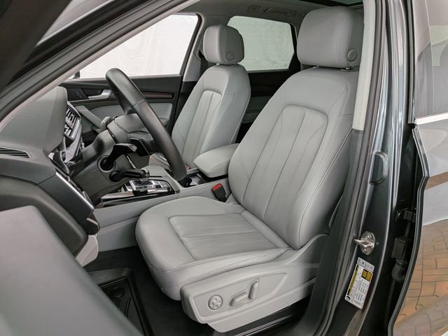 Used 2023 Audi Q5 2.0T Premium image 11