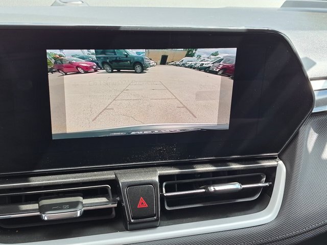 Used 2025 Chevrolet TrailBlazer LT AWD/4WD image 19
