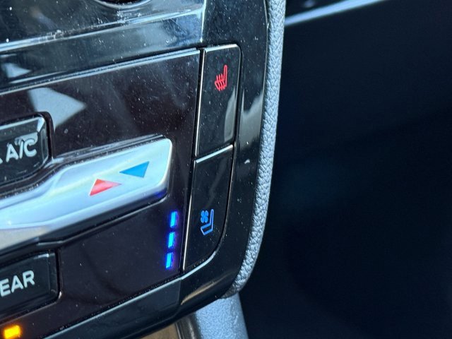 Certified 2024 Ford Explorer Limited image 33