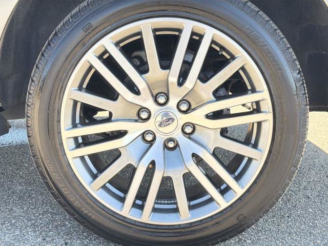 Certified 2024 Ford Expedition Max Platinum AWD/4WD image 14