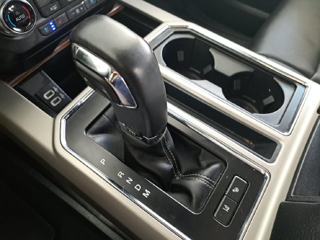 Certified 2019 Ford F150 Lariat w/ Equipment Group 502A Luxury AWD/4WD image 15