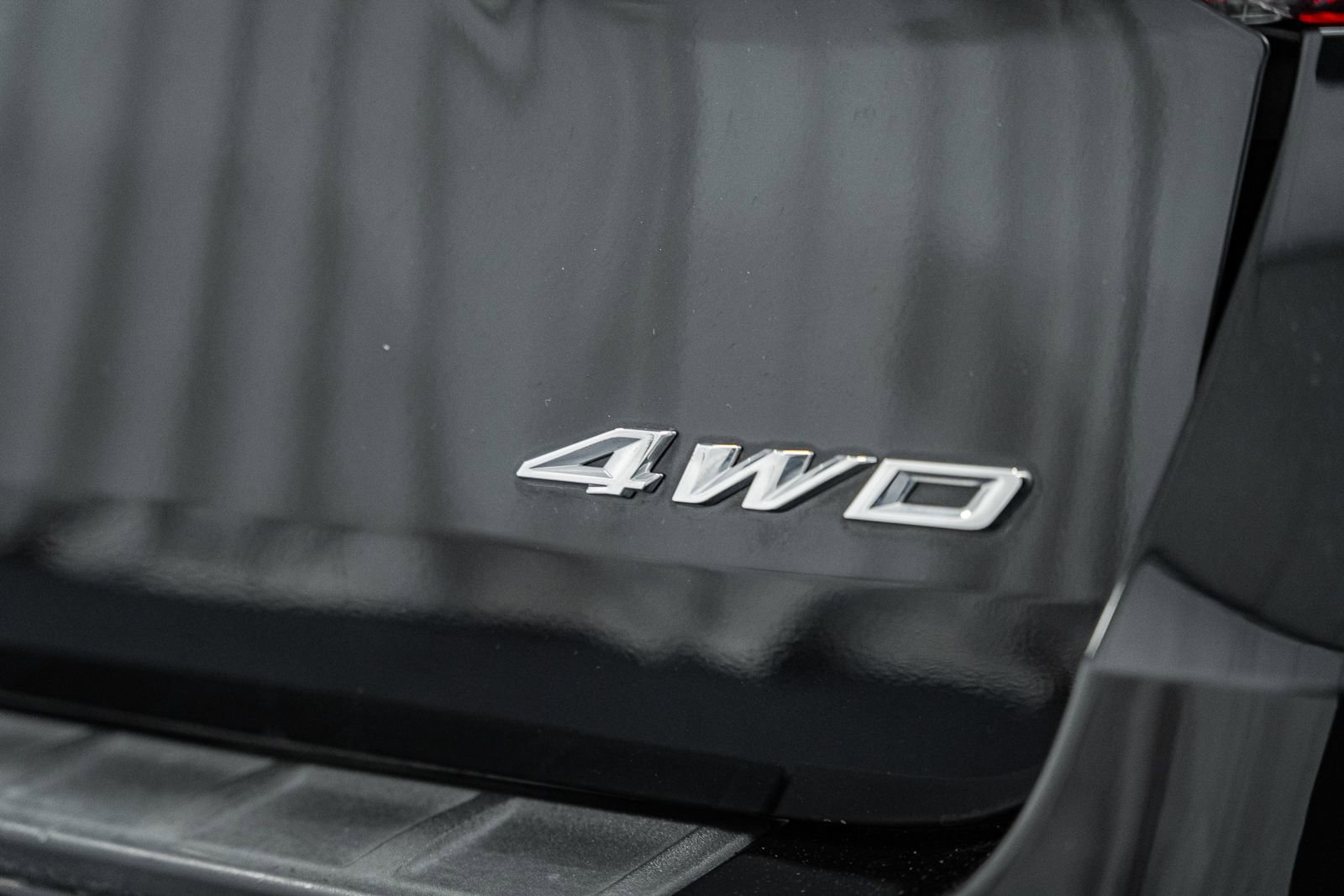 Certified 2021 Ford Explorer XLT w/ Class III Trailer Tow Package image 10