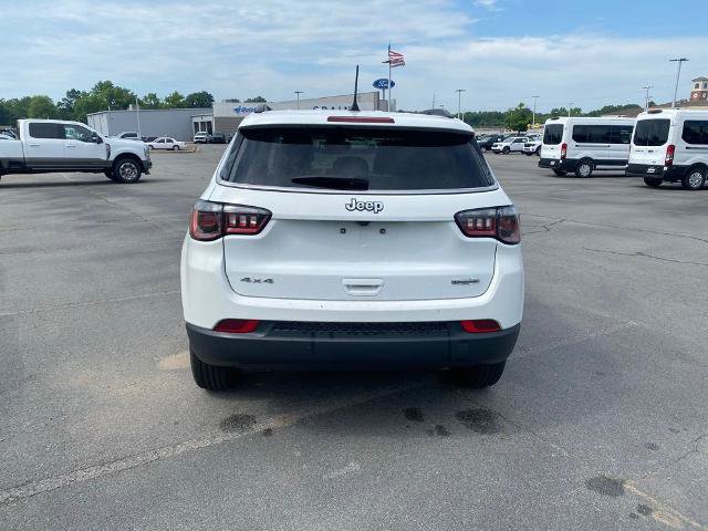 Used 2024 Jeep Compass Latitude AWD/4WD image 6