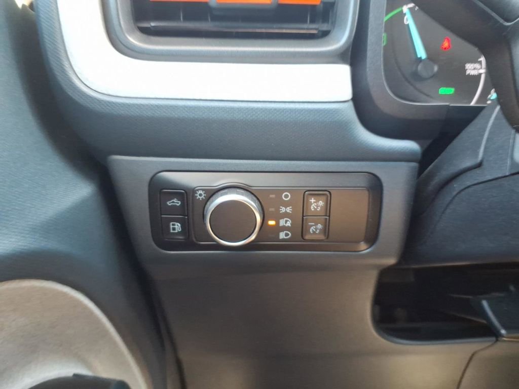 Certified 2024 Ford Maverick XLT w/ XLT Luxury Package FWD image 17