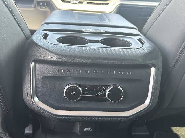 Certified 2025 Ford Expedition Active AWD/4WD image 28