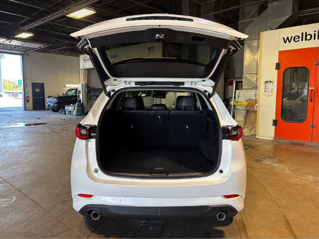 Used 2025 MAZDA CX-5 AWD 2.5 S w/ Preferred Package image 12