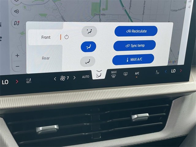 Certified 2025 Ford Explorer Active w/ Active Comfort Package image 15