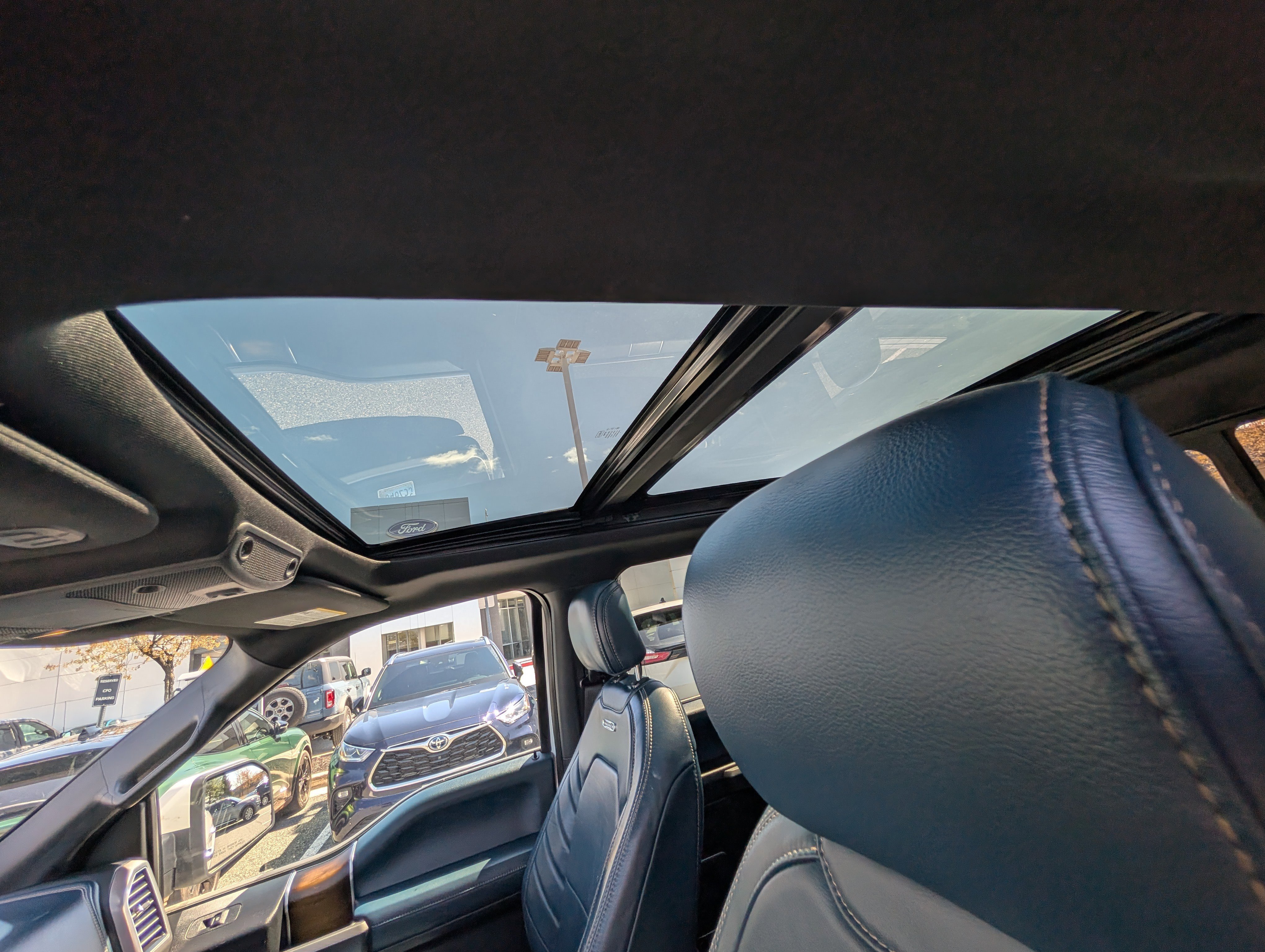 Certified 2018 Ford F150 Limited w/ Trailer Tow Package image 18