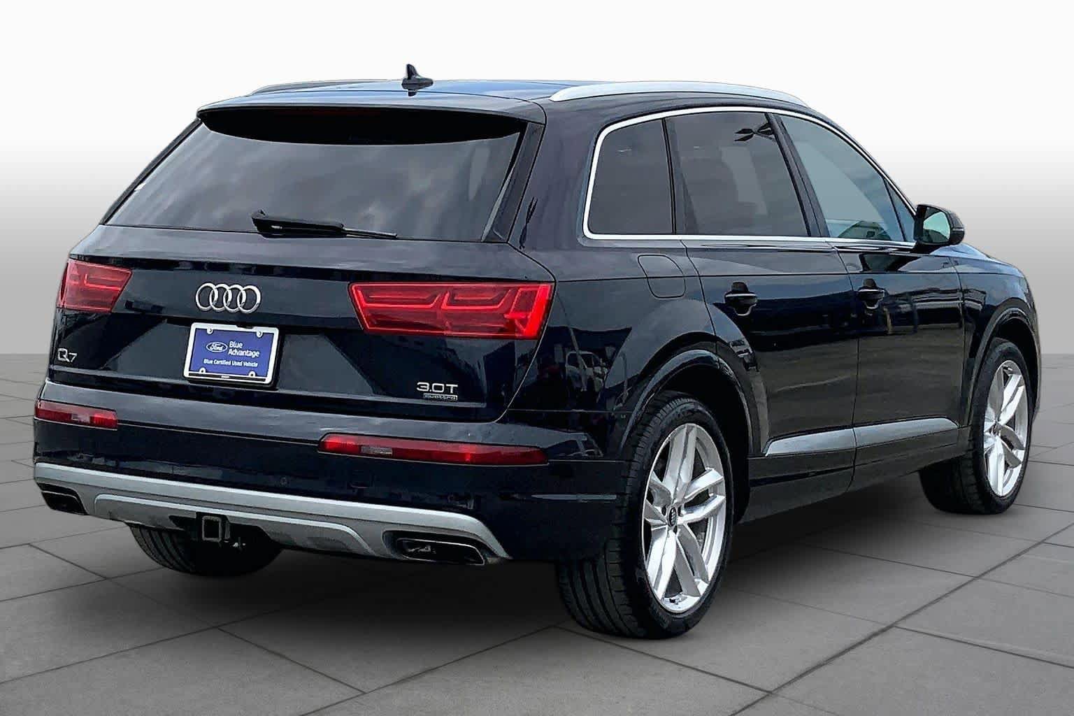 Used 2017 Audi Q7 3.0T Prestige AWD/4WD image 13
