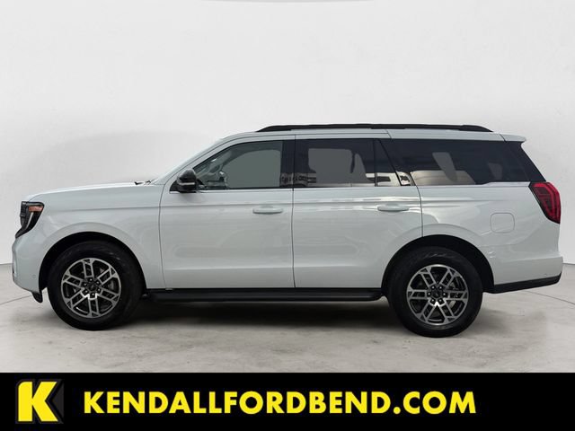 Certified 2025 Ford Expedition Active AWD/4WD image 2