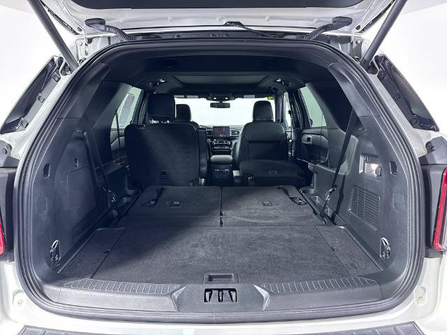 Certified 2024 Ford Explorer ST-Line w/ Class IV Trailer Tow Package AWD/4WD image 7