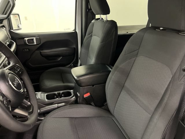 Used 2023 Jeep Wrangler Sport AWD/4WD image 7