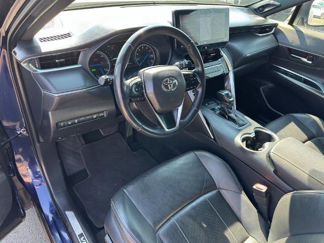 Used 2021 Toyota Venza XLE image 19