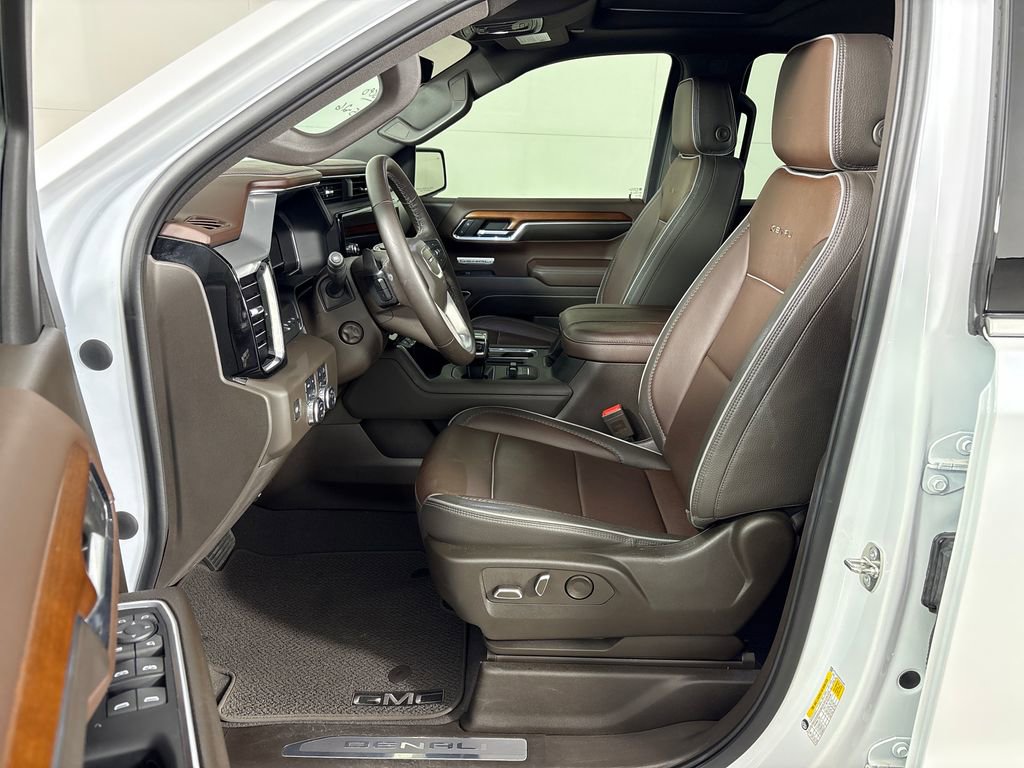 Used 2023 GMC Sierra 1500 Denali w/ Denali Reserve Package AWD/4WD image 31