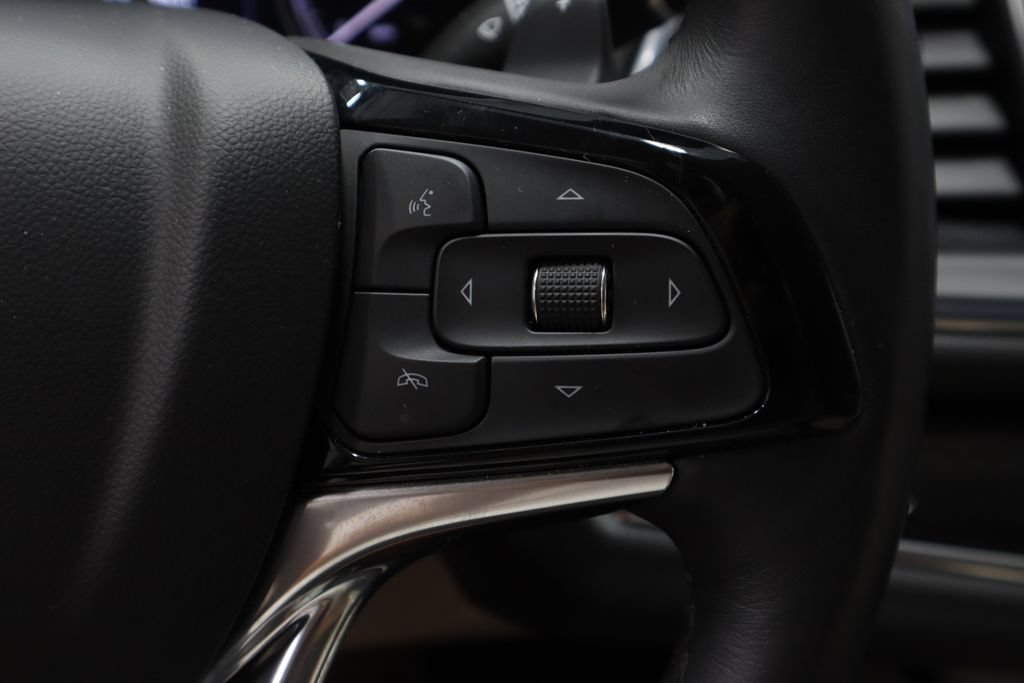 Used 2023 Buick Enclave Essence w/ LPO, Floor Liner Package FWD image 28