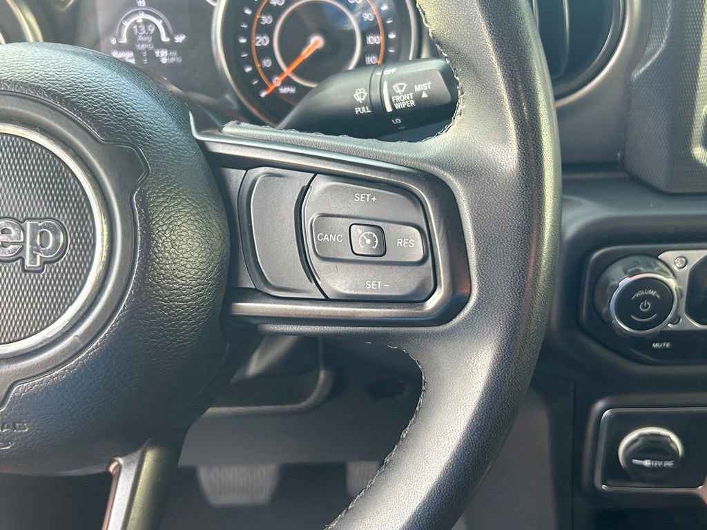 Used 2023 Jeep Gladiator Sport image 37