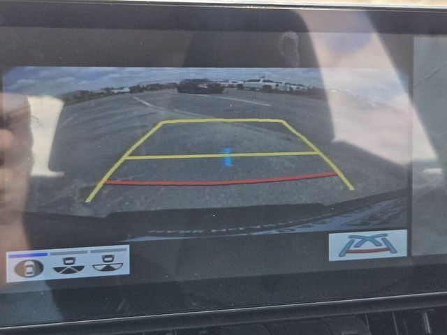 Used 2020 Toyota RAV4 Limited AWD/4WD image 22