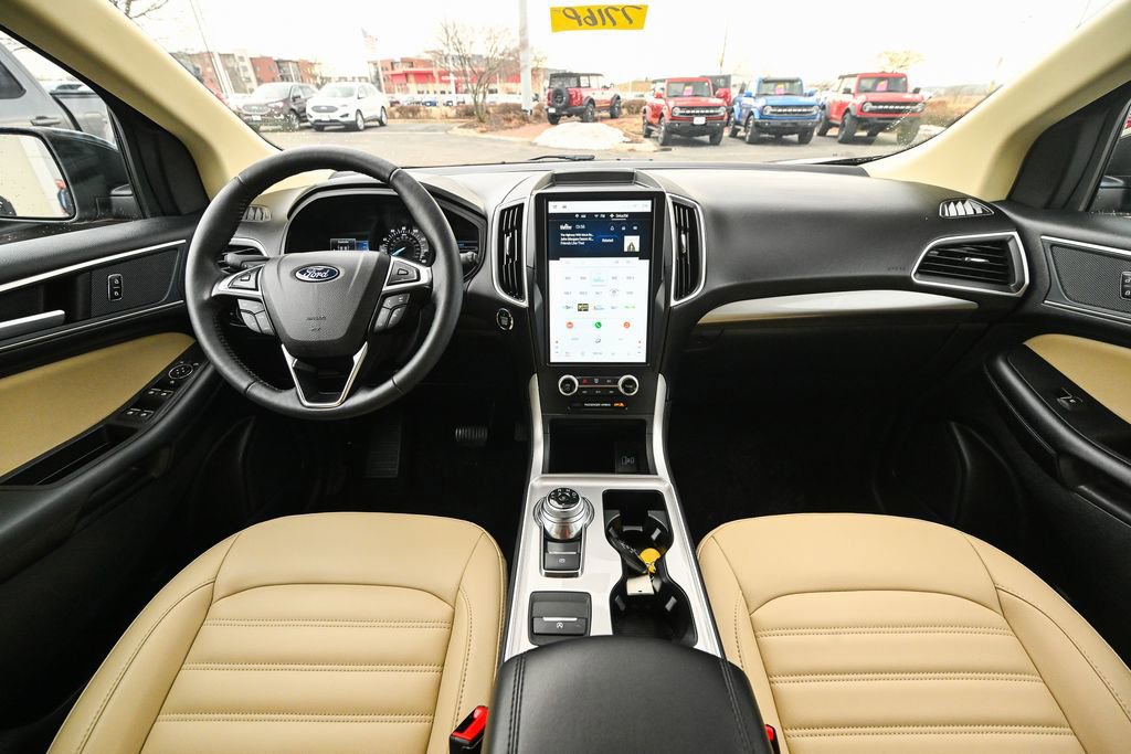 Certified 2024 Ford Edge SEL w/ Convenience Package image 35