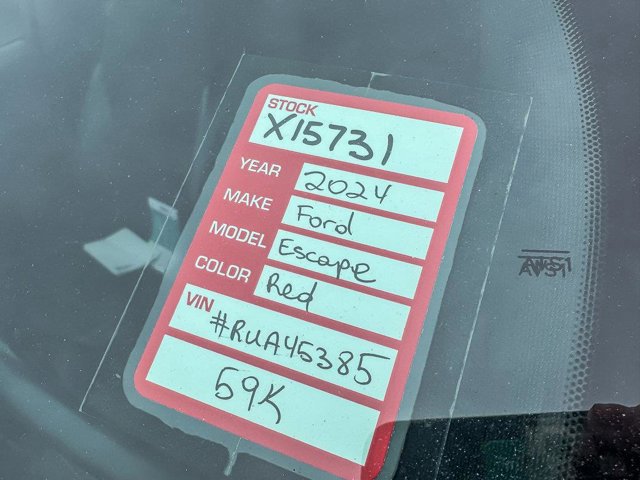 Certified 2024 Ford Escape ST-Line AWD/4WD image 32
