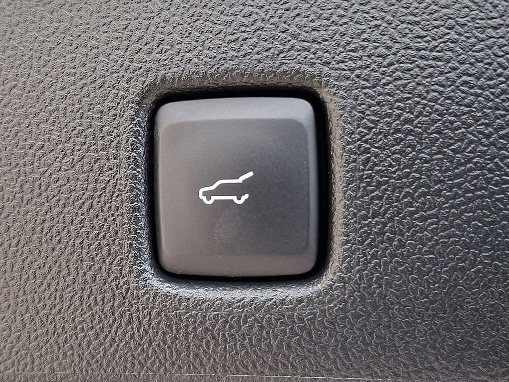 Certified 2023 Ford Escape Active AWD/4WD image 29