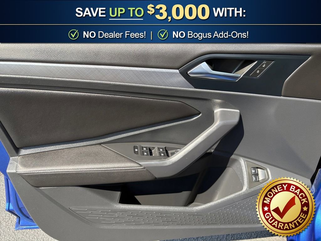 Used 2024 Volkswagen Jetta SE FWD image 16