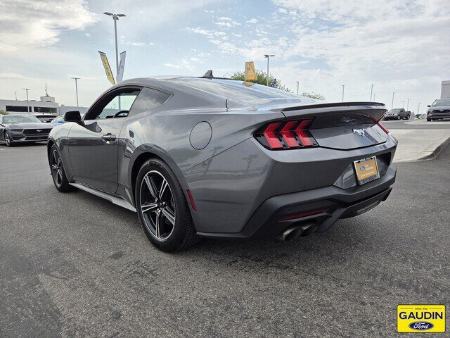 Certified 2024 Ford Mustang Premium RWD image 5