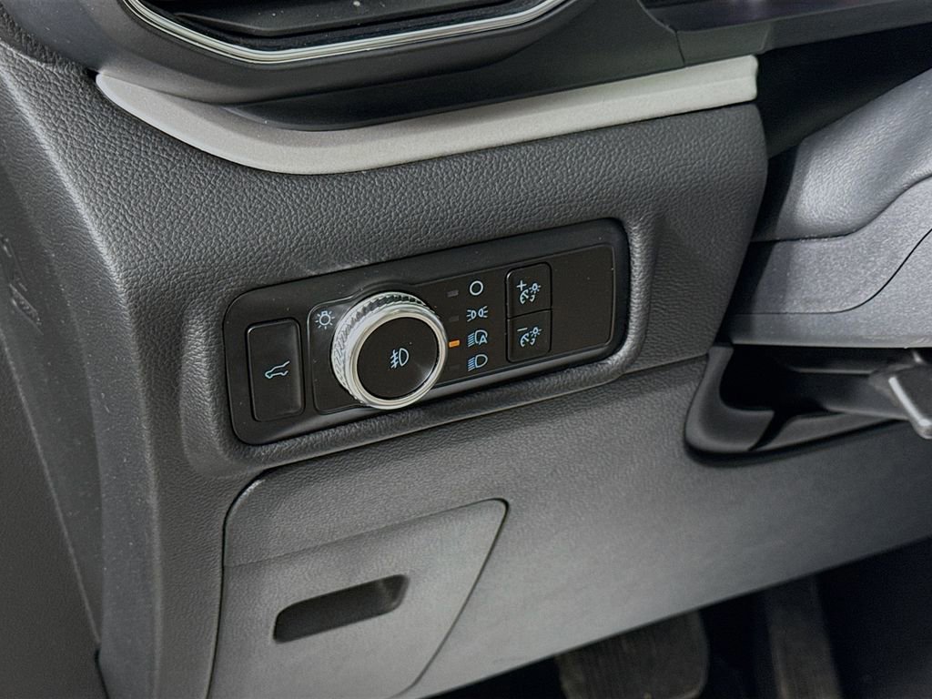 Certified 2023 Ford Explorer XLT w/ Equipment Group 202A image 14